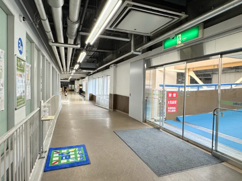 ショッピングモール