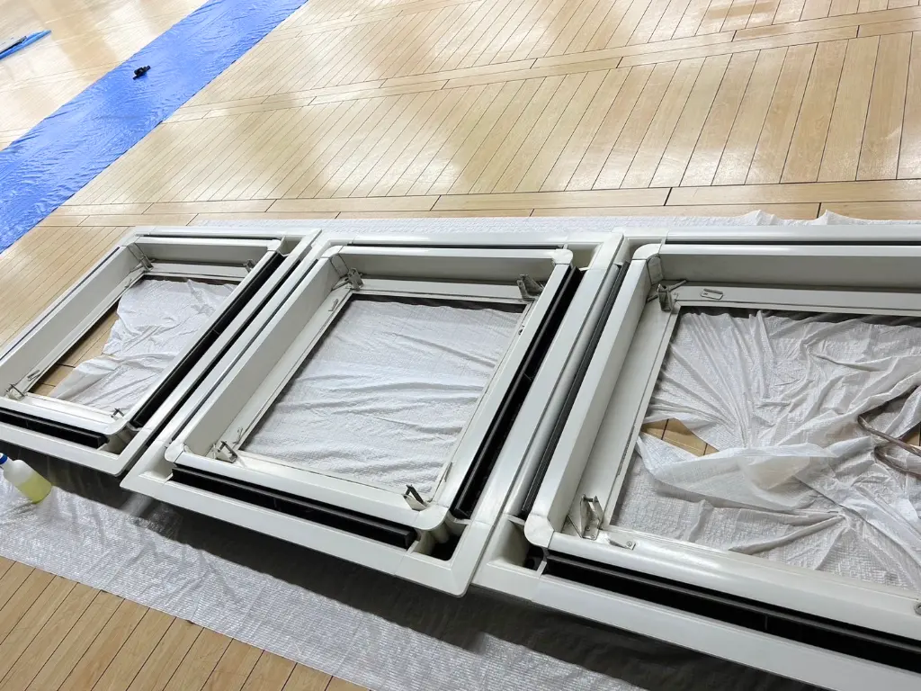 ショッピングモールのエアコンクリーニング２