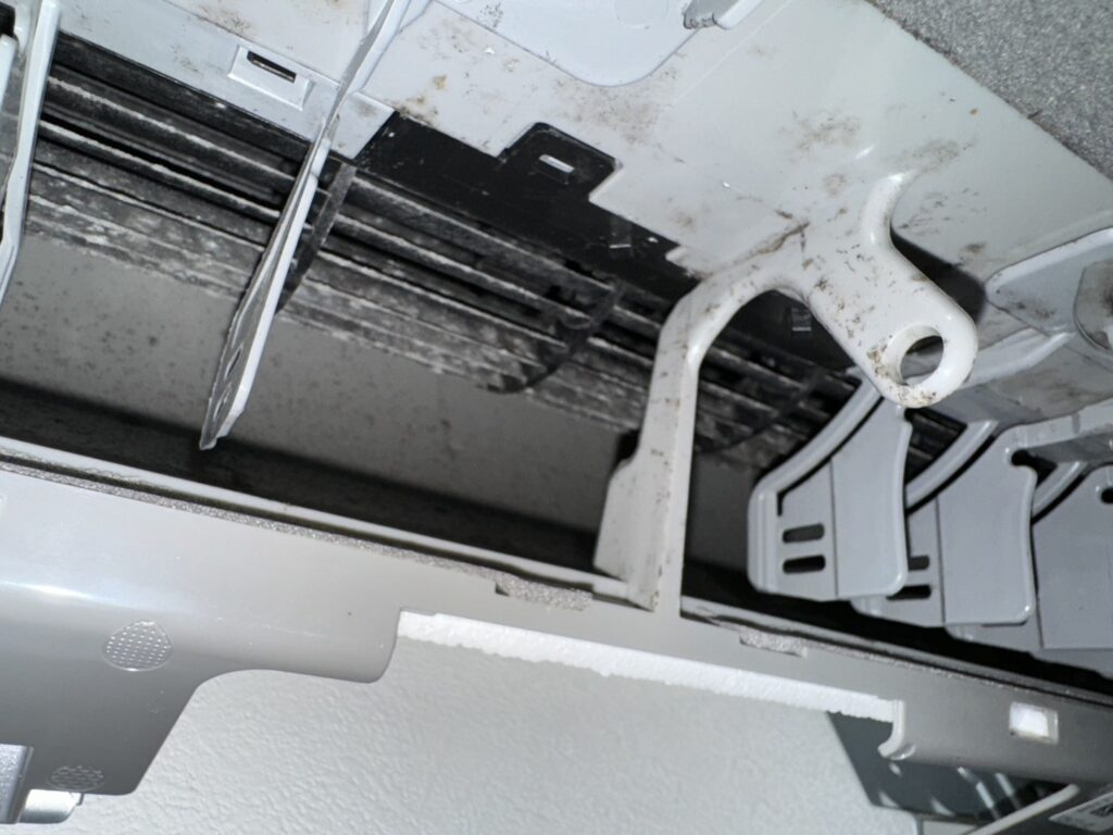 業務用エアコンクリーニングのビフォー・アフターご紹介