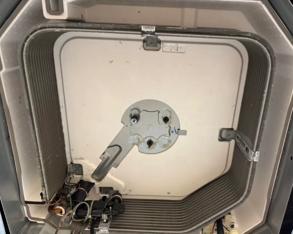 クリニック／業務用エアコンお掃除前