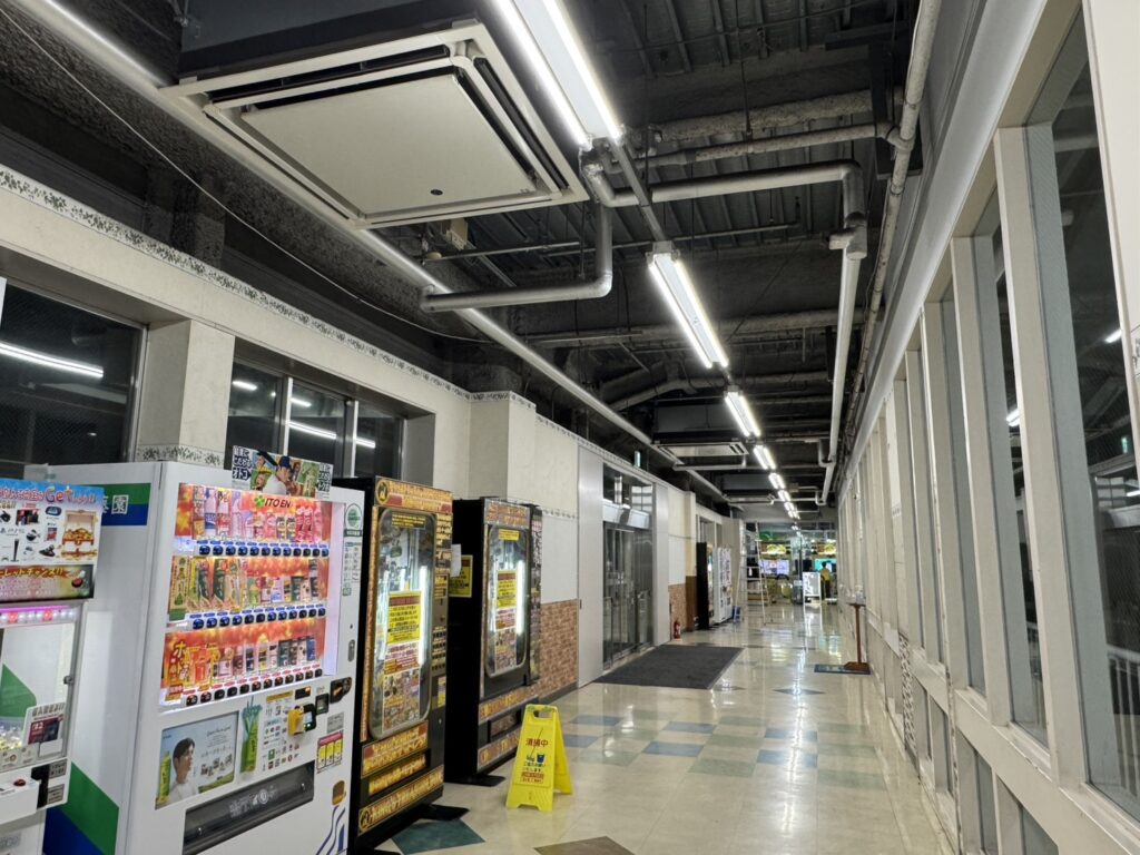 業務用エアコンクリーニングビフォーアフター